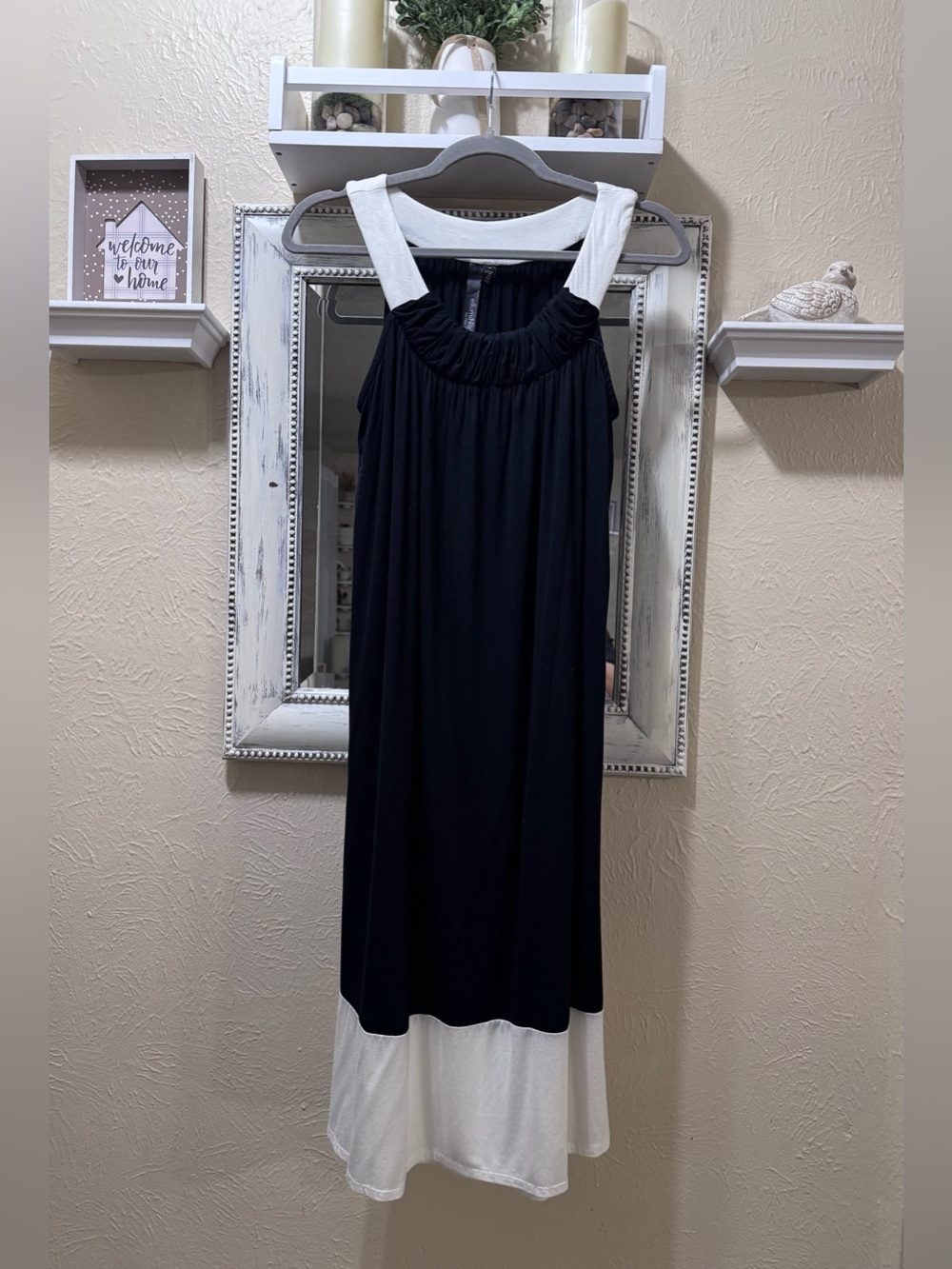 Black and White Sleeveless Maxi Dress with Contrast Hem
